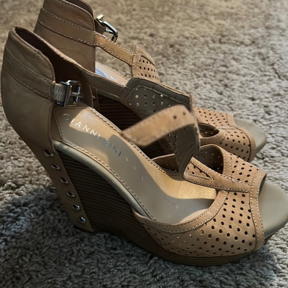Gianni Bini Shoes Gianni Bini Dillards Poshmark